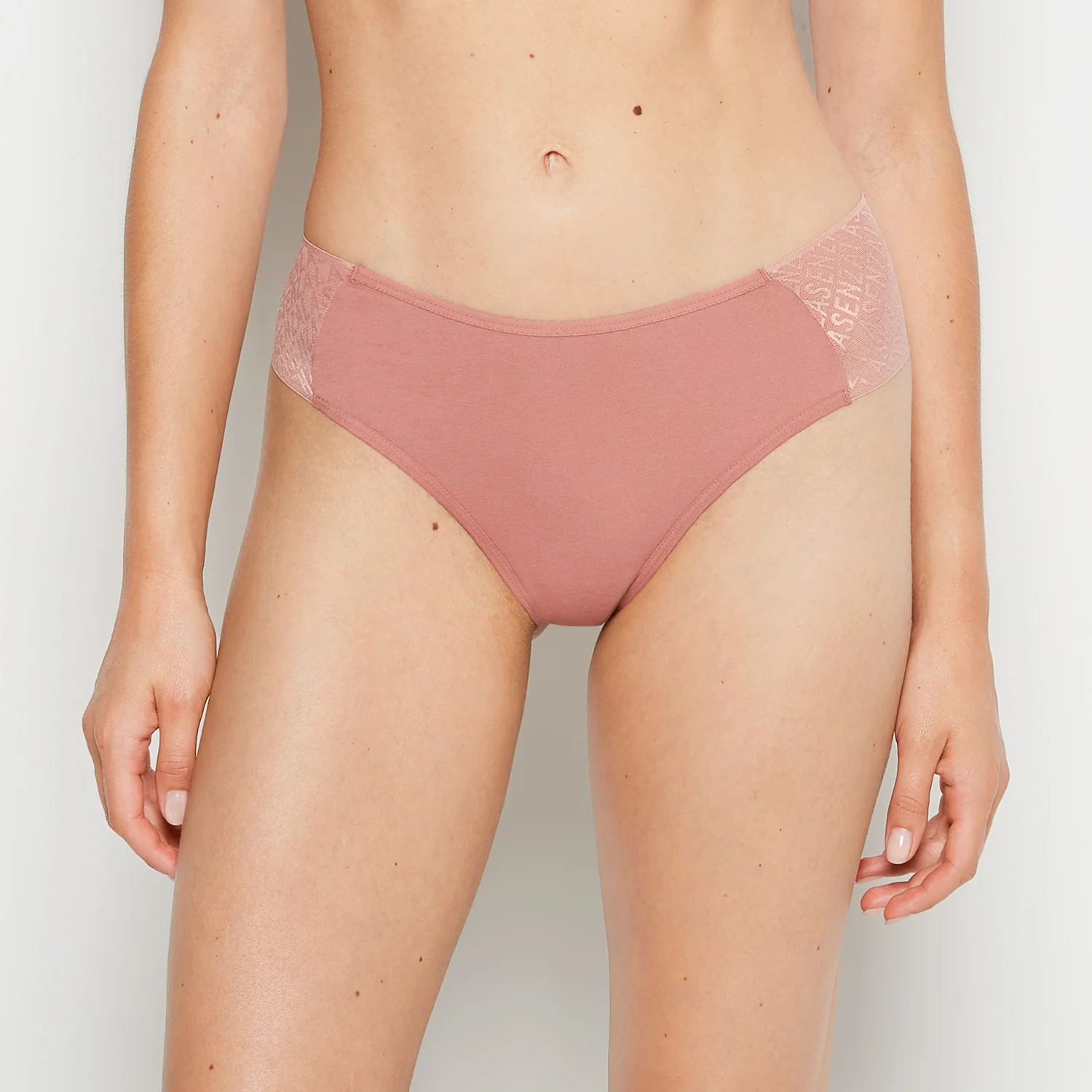 Cheeky Thong Panty with Logo in Old Rose