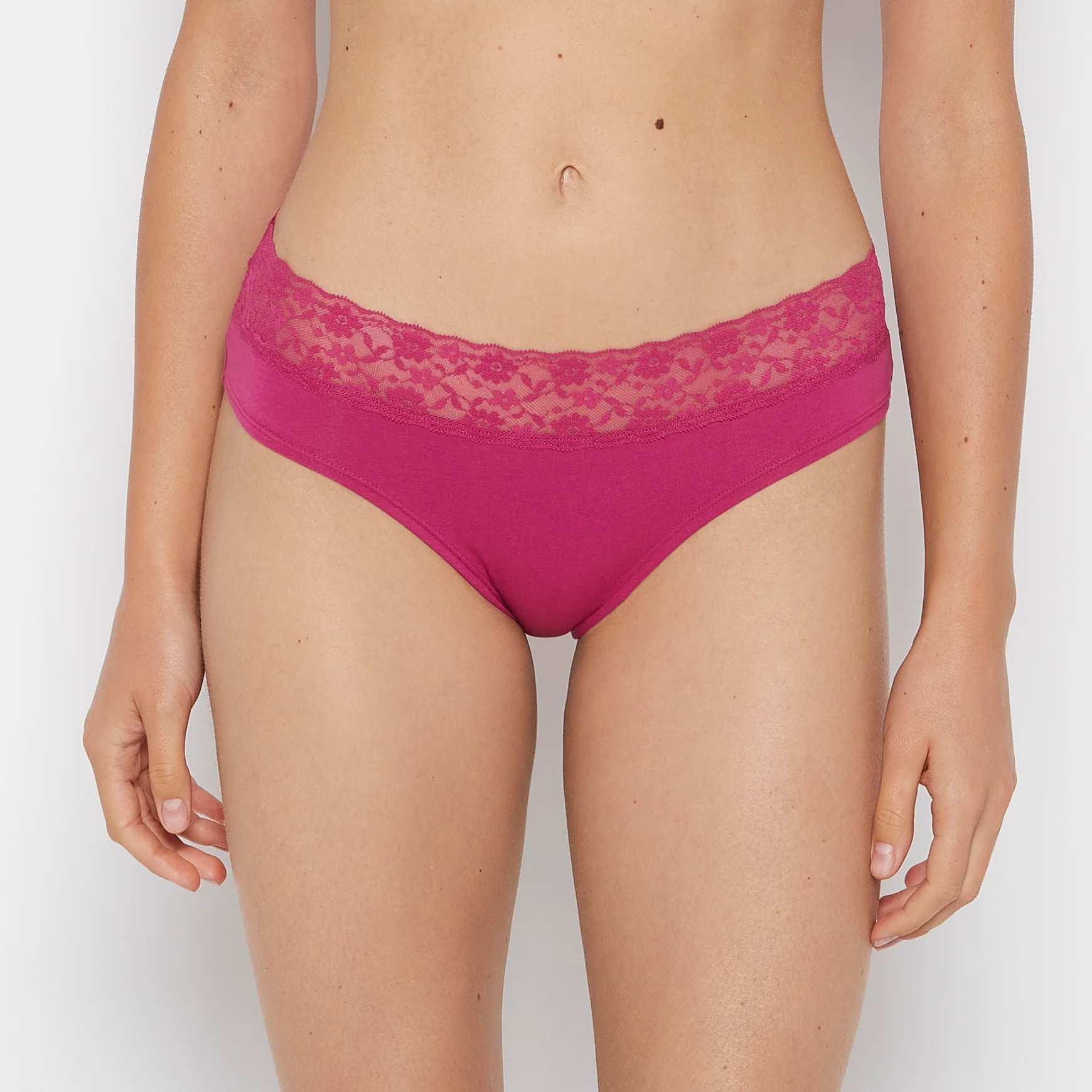 Hipster Panty in Fuchsia Red