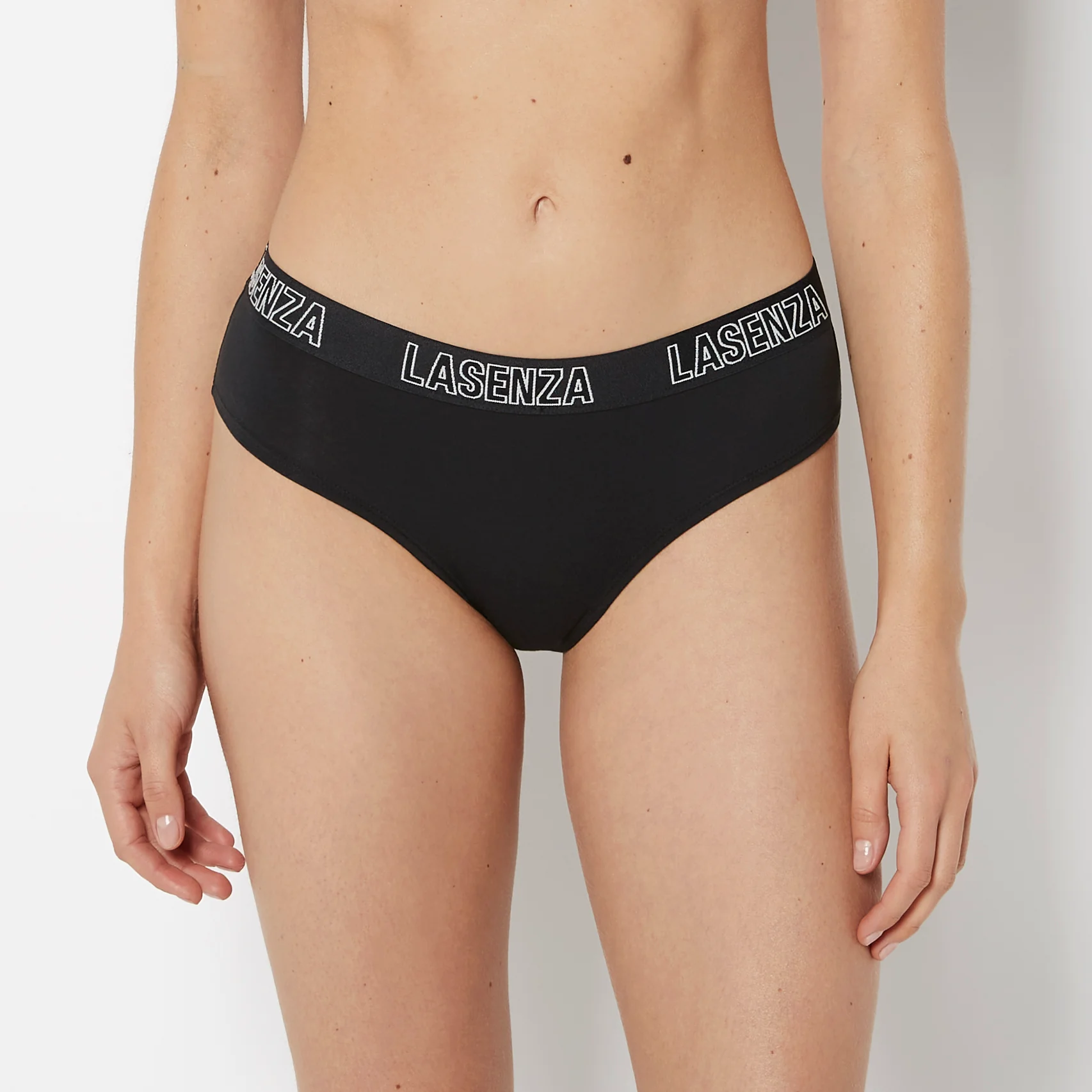 Hipster Panty With Logo in Tuxedo Black