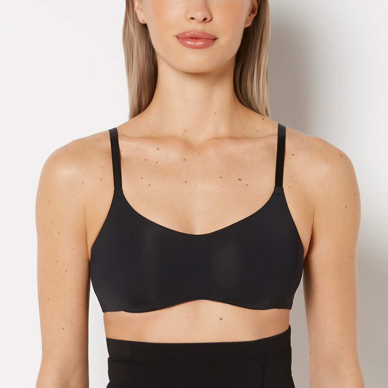 No Show Bralette With Faux Wire In Tuexdo Black