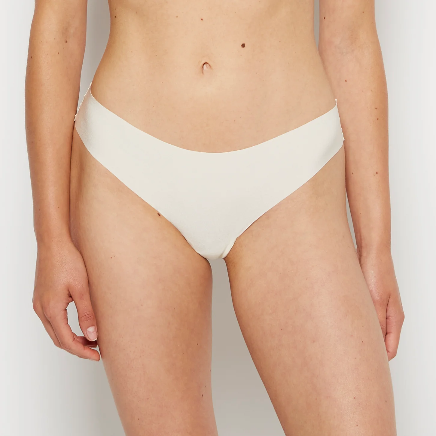 Thong Panty in Pearled Ivory